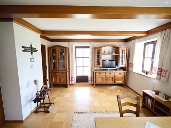 Apartment Malerisches Weingartenhaeuschen In Kitzeck Kitzeck im Sausal